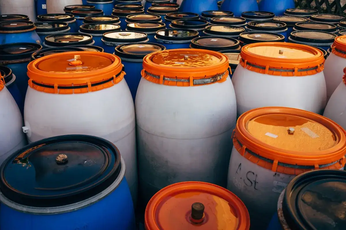 Chemical & Toxic Waste Cleanup in Ward Parkway, Kansas City, MO